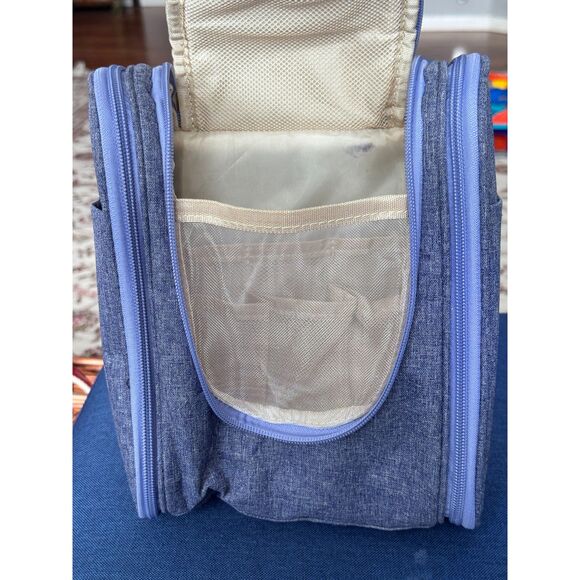 BOACAY Hanging Toiletry Multi-Pocket Multi-Zip Travel Organization Bag - Picture 5 of 10